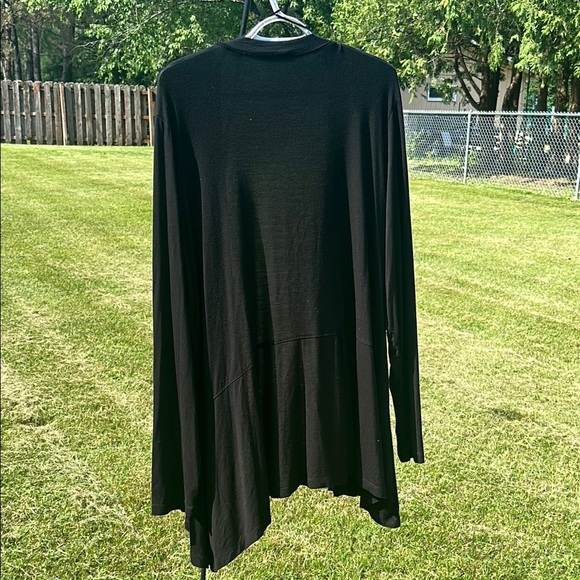 Cable & Gauge Black Cardigan Sweater Button Down Front Women's 1XL EUC - Picture 9 of 9